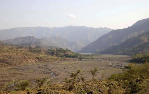 A bridge constructed across a dried up river in Ethiopia's northern Amhara region, February 11, 2016. PHOTO BY REUTERS/Katy Migiro