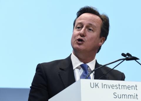 Britain's Prime Minister David Cameron delivers a speech to business leaders at a UK Investment Summit at the Celtic Manor Resort in Newport, south Wales, November 21, 2014. PHOTO BY REUTERS/Rebecca Naden