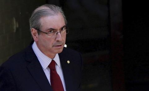 Brazil's Lower House Speaker Eduardo Cunha leaves his home in Brasilia, Brazil, December 15, 2015. REUTERS/Ueslei Marcelino