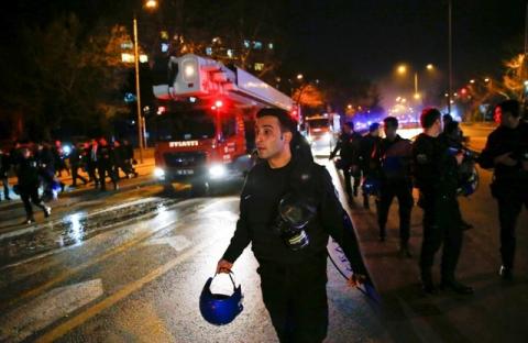 Emergency services arrive after an explosion in Ankara, Turkey February 17, 2016. PHOTO BY REUTERS/Umit Bektas