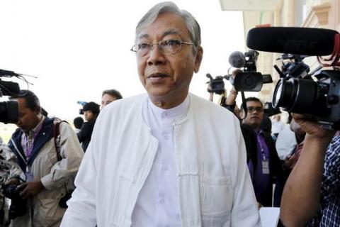 Central executive committee member of the National League for Democracy U Htin Kyaw arrives for the opening of the new parliament in Naypyidaw, February 1, 2016. PHOTO BY REUTERS/Soe Zeya Tun