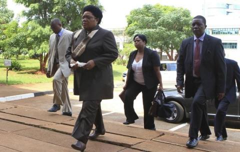 Zimbabwe's Vice President Joyce Mujuru enters the Harare Magistrates court during the inquest of the her husband liberation leader General Solomon Mujuru, who died last August in a fire his farm house in Beatrice, about 50km south of the capital Harare, February 3, 2012. PHOTO BY REUTERS/Philimon Bulawayo