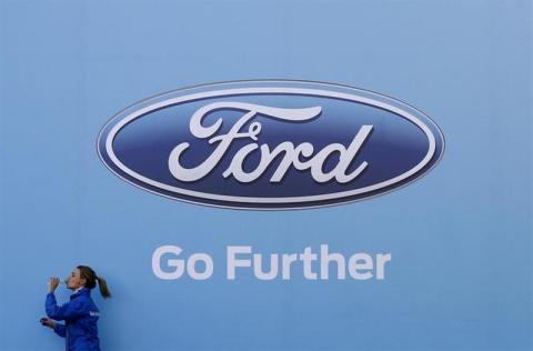 Logo of carmaker of Ford