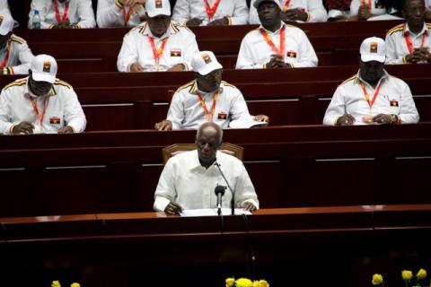 Members of the MPLA attend their party congress to determine candidates for the 2017 elections in the capital Luanda, Angola, August 18, 2016. PHOTO BY REUTERS/Herculano Coroado