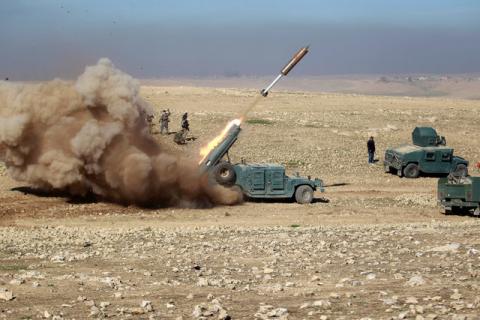 Members of the Iraqi rapid response forces fire a missile toward Islamic State militants during a battle in south of Mosul, Iraq, February 19, 2017. PHOTO BY REUTERS/Khalid al Mousily