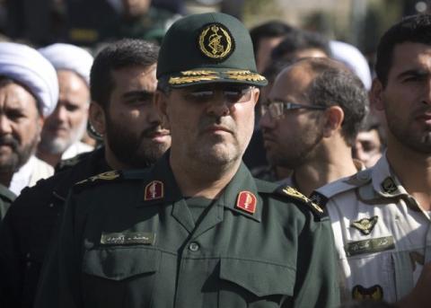 Head of Iran's Revolutionary guards ground forces Mohammad Pakpour (C) attends a funeral ceremony in Tehran, October 20, 2009. PHOTO BY REUTERS/Morteza Nikoubazl