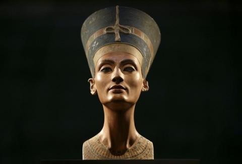 A Queen Nefertiti bust is pictured in a file photo. PHOTO BY REUTERS/Michael Sohn