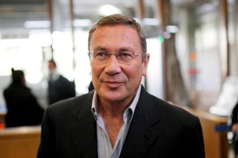 Nochi Dankner, the chairman of indebted Israeli conglomerate IDB Holding Corp, arrives ahead of a court hearing at the district court in Tel Aviv, Israel, December 17, 2013. PHOTO BY REUTERS/Amir Cohen