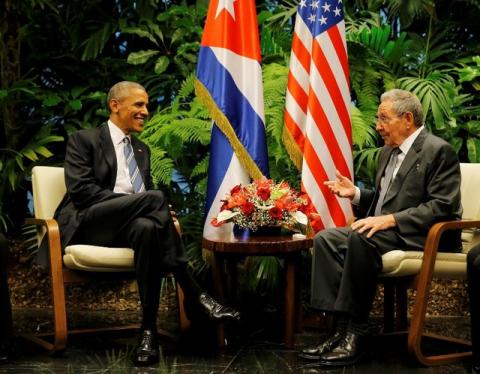 U.S. President Barack Obama and Cuba's President Raul Castro hold their first meeting on the second day of Obama's visit to Cuba, in Havana, March 21, 2016. PHOTO BY REUTERS/Carlos Barria