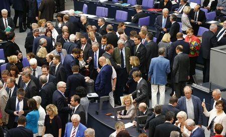 Deputies vote during the session of Germany's parliament, the Bundestag, in Berlin, Germany, July 17, 2015. PHOTO BY REUTERS/Axel Schmidt