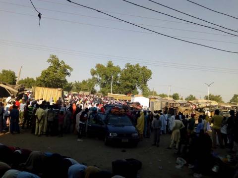 Hundreds flee Islamist attacks in northeast Nigeria to seek refuge in Maiduguri