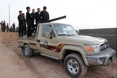Kurdish Peshmerga fighters ride in a vehicule in the Southwest of Kirkuk, Iraq, October 13, 2017. PHOTO BY REUTERS/Ako Rasheed