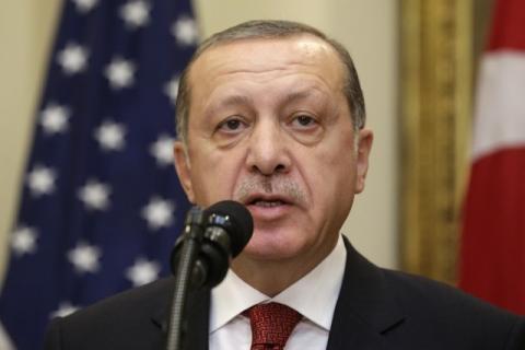 Turkey's President Recep Tayyip Erdogan delivers a statement to reporters alongside U.S President Donald Trump after their meeting at the White House in Washington, U.S., May 16, 2017. PHOTO BY REUTERS/Kevin Lamarque