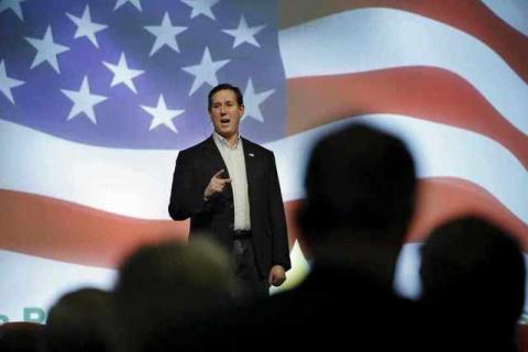 Republican U.S. presidential candidate Senator Rick Santorum speaks at the 10th Annual Iowa Renewable Fuels Summit in Altoona, Iowa, January 19, 2016. PHOTO BY REUTERS/Scott Morgan
