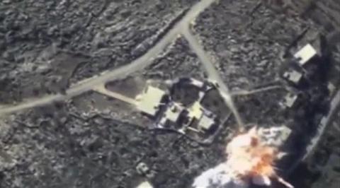 A frame grab taken from footage released by Russia's Defence Ministry November 23, 2015, shows air strikes carried out by Russia's air force hitting objects, which, according to the ministry, are controlled by the Islamic State militants, at an unknown location in Syria. PHOTO BY REUTERS/Ministry of Defence of the Russian Federation