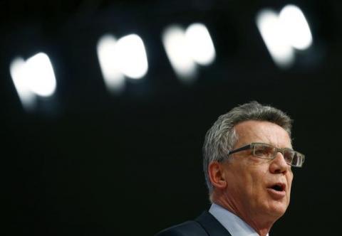 German Interior Minister Thomas de Maiziere addresses the Christian Democratic Union (CDU) party congress in Karlsruhe, Germany, December 14, 2015. PHOTO BY REUTERS/Kai Pfaffenbach