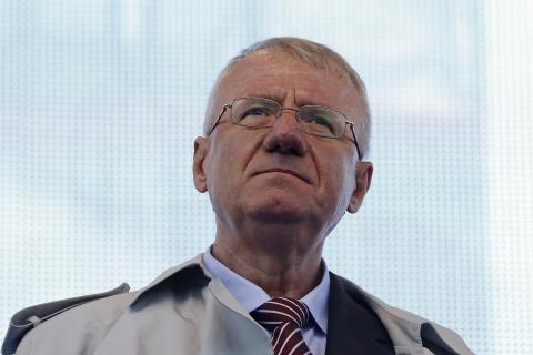 Serbian nationalist leader Vojislav Seselj looks on during his rally in Belgrade, November 15, 2014. PHOTO BY REUTERS/Marko Djurica