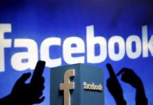A 3D plastic representation of the Facebook logo is seen in this illustration in Zenica, Bosnia and Herzegovina, May 13, 2015. PHOTO BY REUTERS/Dado Ruvic