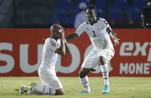 Ghana's Andre Ayew (L) celebrates his goal against South Africa with teammate Asamoah Gyan during their 2015 African Cup of Nations Group C soccer match in Mongomo, January 27, 2015. PHOTO BY REUTERS/Mike Hutchings