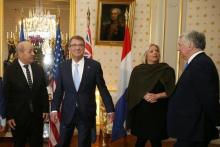 From L-R, French Defence Minister Jean-Yves Le Drian, U.S. Defense Secretary Ash Carter, Netherlands Defence Minister Jeanine Hennis-Plasschaert and Britain's Defence Secretary Michael Fallon gather for a family photo at the French Defence Ministry in Paris, France, January 20, 2016. PHOTO BY REUTERS/Jacky Naegelen