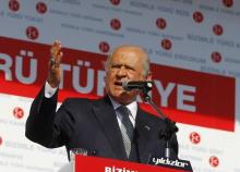 Nationalist Movement Party (MHP) leader Devlet Bahceli addresses his supporters during an election rally for Turkey's June 7 parliamentary election, in Istanbul, Turkey, May 31, 2015. PHOTO BY REUTERS/Osman Orsal