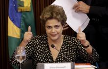 Brazil's President Dilma Rousseff gestures during a meeting with union members and businessmen in Brasilia, Brazil, December 15, 2015. PHOTO BY REUTERS/Ueslei Marcelino