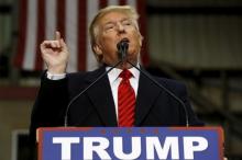 Republican U.S. presidential candidate Donald Trump holds a rally at Clemson University's livestock arena in Pendleton, South Carolina, February 10, 2016. PHOTO BY REUTERS/Jonathan Ernst