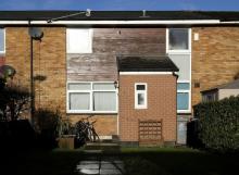 A general view shows a terraced house in Lingfield Avenue, the home of the new king of Rwanda, Emmanuel Bushayija, in Sale, Greater Manchester in Britain, January 13, 2017. PHOTO BY REUTERS/Andrew Yates