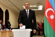 Azerbaijan's President Ilham Aliyev casts his vote during a referendum on extending presidential terms in Baku, Azerbaijan, September 26, 2016. PHOTO BY REUTERS/AZERTAC/Vugar Amrullayev