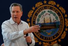 U.S. Republican presidential candidate John Kasich speaks to voters during a campaign town hall in Nashua, New Hampshire, February 7, 2016. PHOTO BY REUTERS/Mike Segar