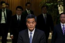 Hong Kong Chief Executive Leung Chun-ying meets journalists in Hong Kong, China, June 18, 2015. PHOTO BY REUTERS/Bobby Yip