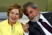 Brazil's President Luiz Inacio Lula da Silva talks with his wife Marisa Leticia during a ceremony at Planalto Palace in Brasilia, June 26, 2007. PHOTO BY REUTERS/Jamil Bittar