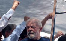  Former Brazilian President Luiz Inacio Lula da Silva attends a protest in front of the metallurgic trade union in Sao Bernardo do Campo, Brazil, April 7, 2018. PHOTO BY REUTERS/Leonardo Benassatto