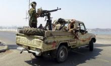 Militants loyal to Yemen's government patrol a road in the country's southern port city of Aden, October 19, 2015. PHOTO BY REUTERS/Stringer