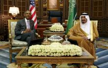 U.S. President Barack Obama meets with Saudi King Salman at Erga Palace upon his arrival for a summit meeting in Riyadh, Saudi Arabia, April 20, 2016. PHOTO BY REUTERS/Kevin Lamarque