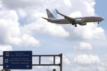 An American Airlines airplane prepares to land at the Jose Marti International Airport in Havana, September 19, 2015. PHOTO BY REUTERS/Carlos Garcia Rawlins