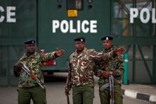 Kenyan police officers. PHOTO BY REUTERS/Baz Ratner