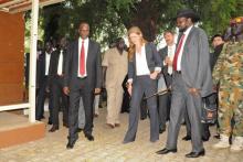 South Sudan President Salva Kiir (R) explains to U.S. Ambassador Samantha Power (C) the effects of recent fighting during a visit by the United Nations Security Council, delegation at the Presidential Palace in the capital of Juba, September 4, 2016. PHOTO BY REUTERS/Jok Solomun