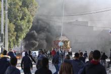 Protesters clash with riot police officers during a protest over jobs and a lack of development, in Ben Guerdane, Tunisia, January 12, 2017. PHOTO BY REUTERS/Stringer