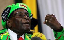 Zimbabwean President Robert Mugabe addresses a meeting of his ruling ZANU PF party's youth league in Harare, Zimbabwe, October 7, 2017. PHOTO BY REUTERS/Philimon Bulawayo