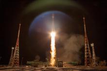 A Soyuz rocket carrying a batch of 34 OneWeb satellites blasts off from a launchpad at the Baikonur Cosmodrome, Kazakhstan, February 7, 2020. PHOTO BY REUTERS/Russian State Space Corporation ROSCOSMOS