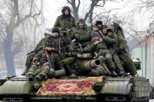 Ukraine separatists to press on with offensive: Interfax