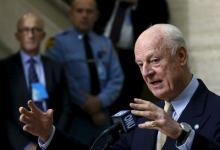 U.N. mediator for Syria Staffan de Mistura gestures during a news conference after a meeting with the Syrian High Negotiations Committee (HNC) during the peace talks at the United Nations in Geneva, Switzerland, February 1, 2016. PHOTO BY REUTERS/Denis Balibouse