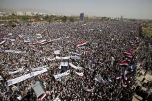 Supporters of Yemen's former President Ali Abdullah Saleh attend a rally marking one year of Saudi-led air strikes in Yemen's capital Sanaa, March 26, 2016. PHOTO BY REUTERS/Khaled Abdullah