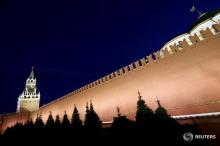 A general view shows the Spasskaya Tower and the Kremlin wall in central Moscow, Russia, May 5, 2016. PHOTO BY REUTERS/Sergei Karpukhin